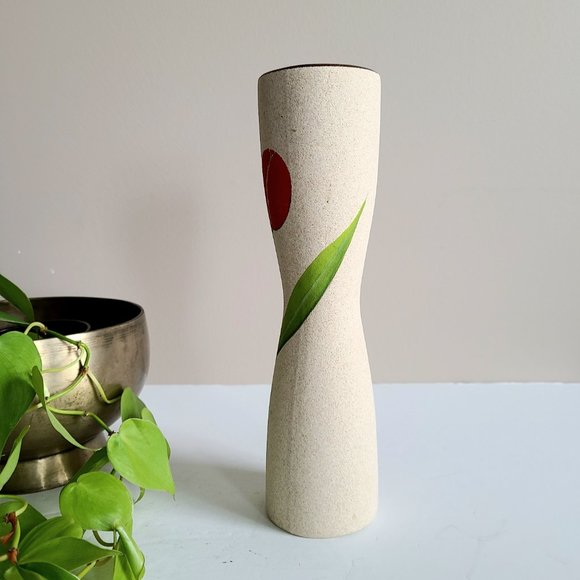 Ceramic vase with tulip motif. - Picture 2 of 4